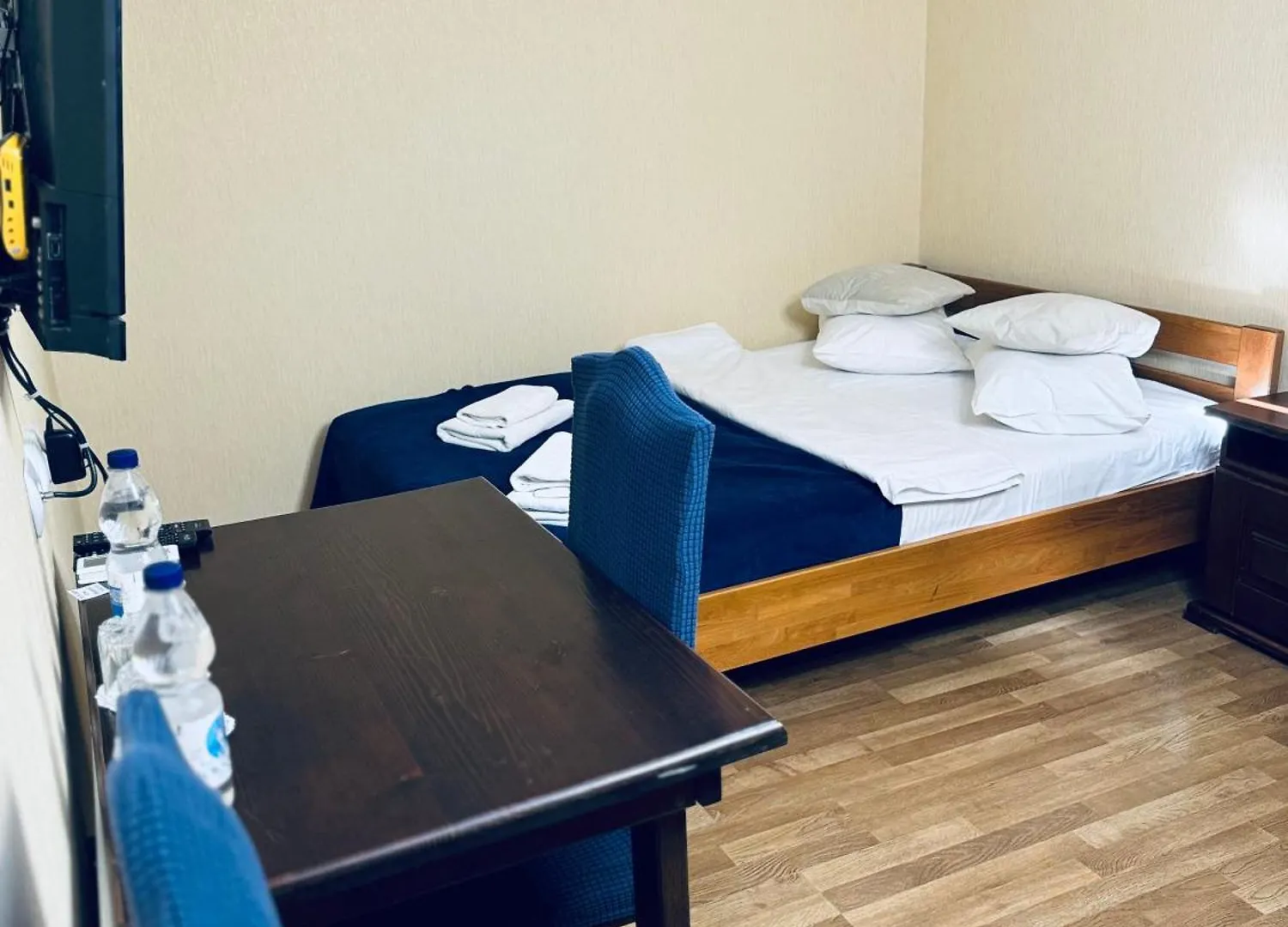 ***  Etna Hotel Lviv Ukraine