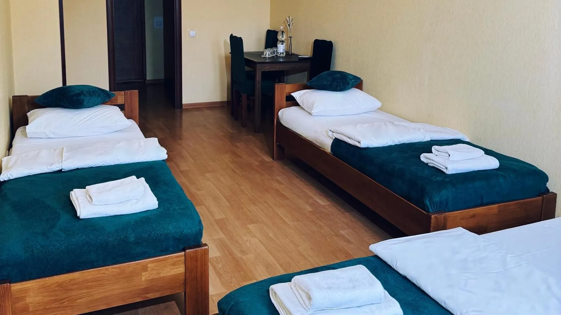 Etna Hotel Lviv
