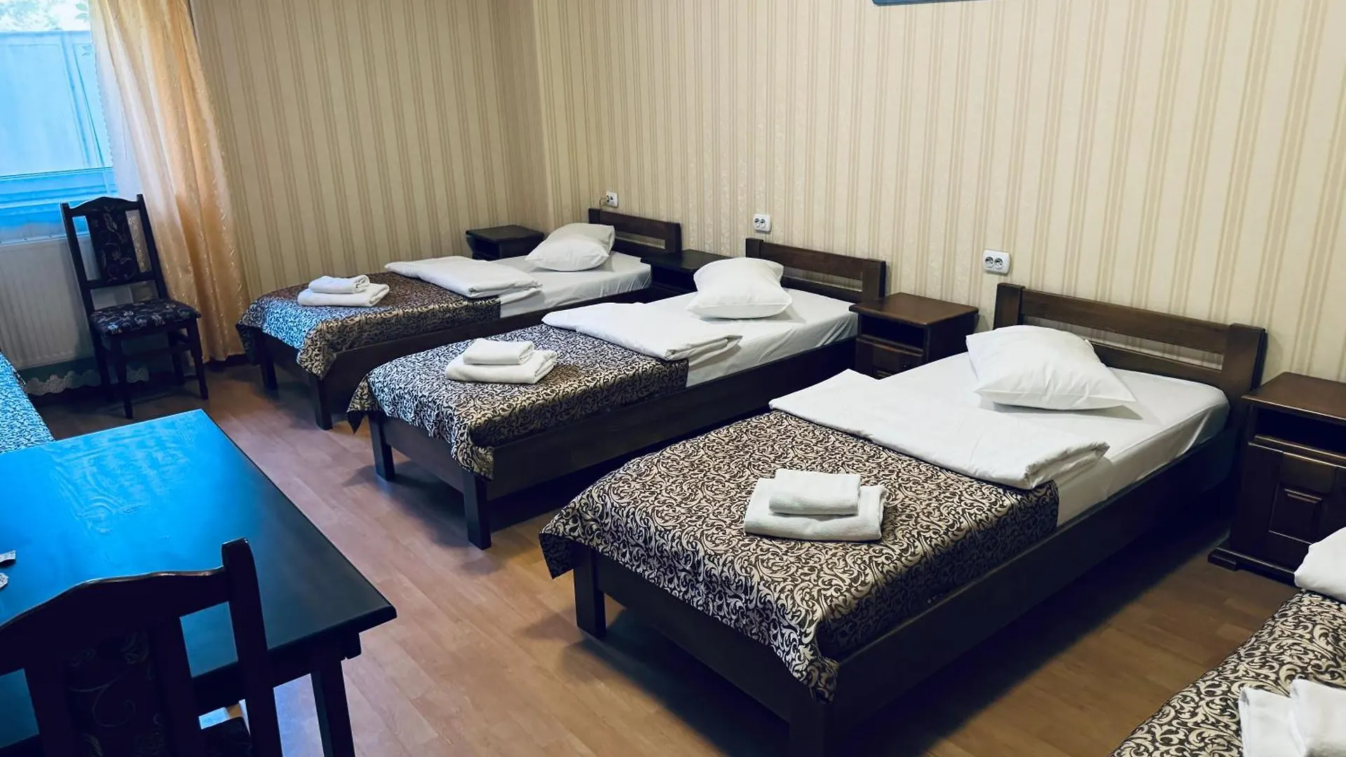 ***  Etna Hotel Lemberg Ukraine
