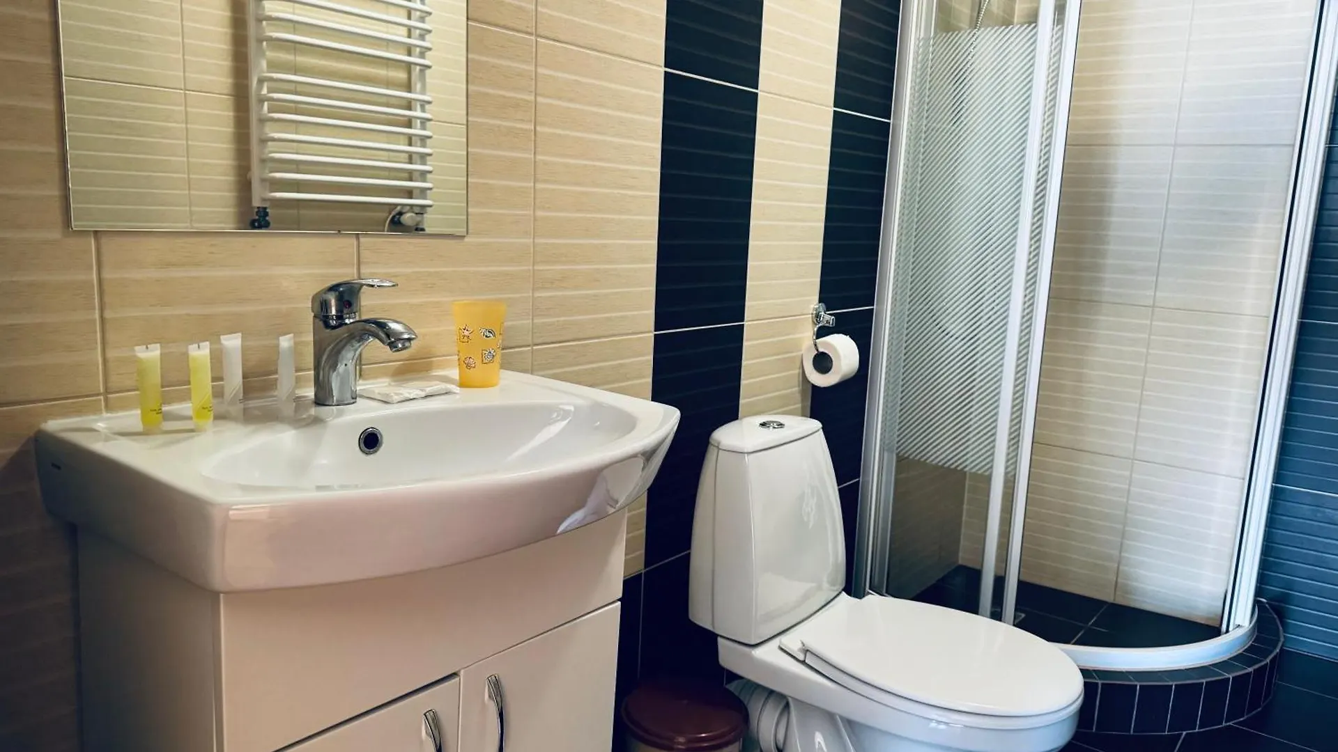 Etna Hotel Lemberg