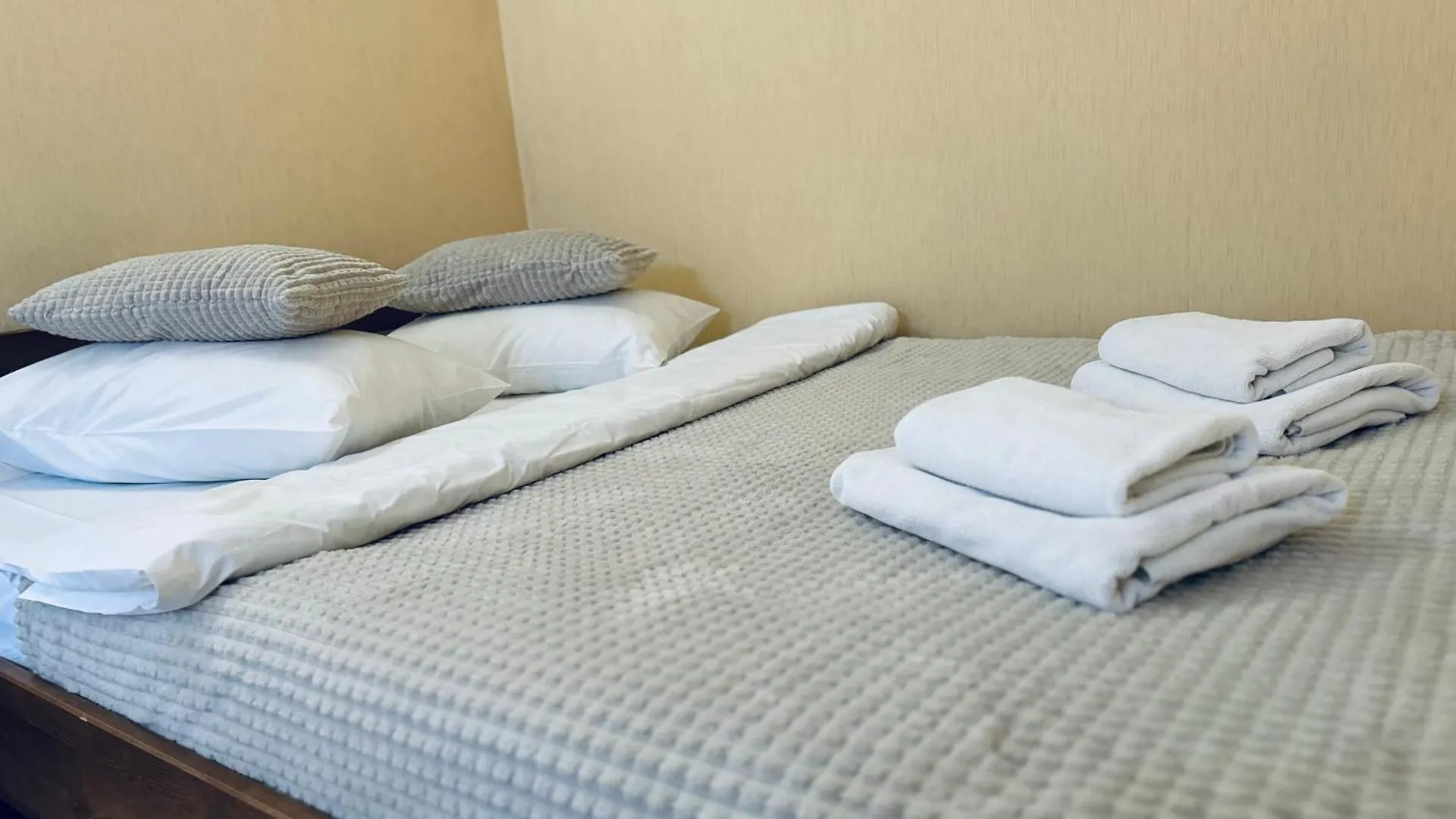 Etna Hotel Lemberg 3*,